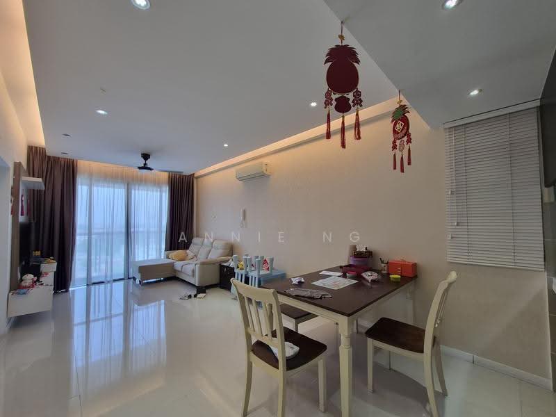 Kondominium untuk Dijual di Boulevard Residence - Annie Ng - Living Room - PropertyGuru.com.my