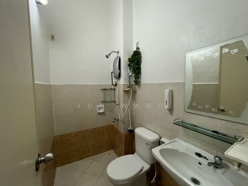 Bukit Indah 2 untuk Untuk Dijual - RM 668,000, Apr 2026 - Bathroom - PropertyGuru.com.my