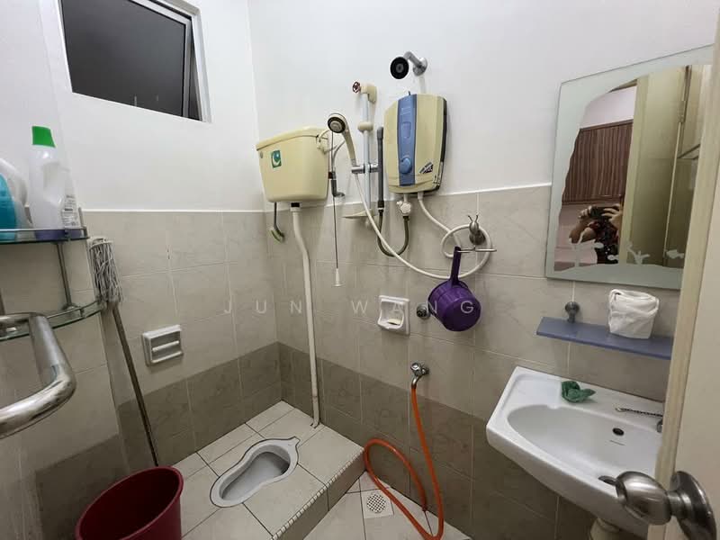 Bukit Indah 2 untuk Untuk Dijual - RM 668,000, Apr 2026 - Bathroom - PropertyGuru.com.my