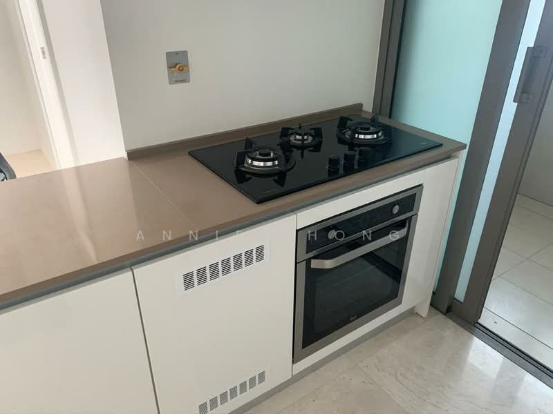 Servis Apartment untuk Dijual di The Sentral Residences - Annie Chong - Kitchen - PropertyGuru.com.my