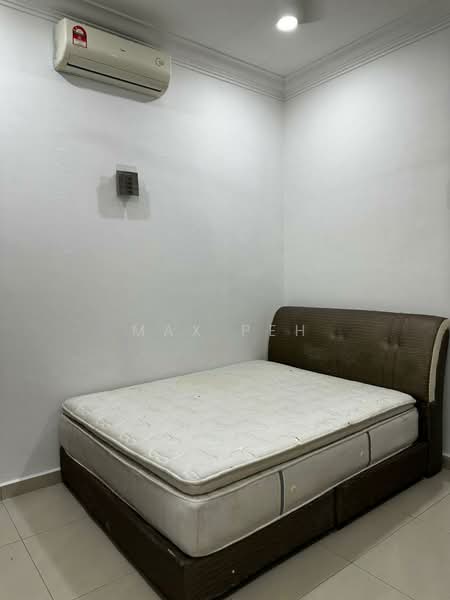 Semi-Detached House for Rent in Kajang (Selangor) - Max Peh - Bedroom - PropertyGuru.com.my
