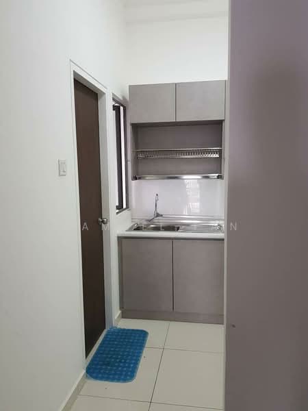 Service Residence for Rent at Seasons Garden Residences - Samuel Tan - Kitchen - PropertyGuru.com.my