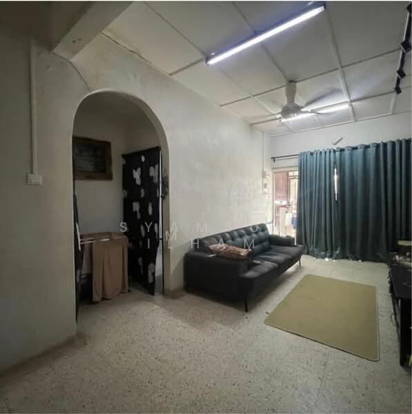 Terraced House for Sale in Taman Rakan (Kajang) - Syamsul Ilham - Living Room - PropertyGuru.com.my