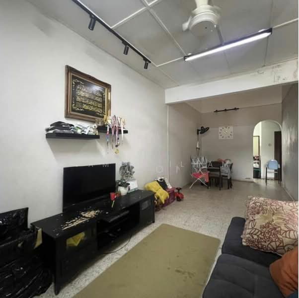 Terraced House for Sale in Taman Rakan (Kajang) - Syamsul Ilham - Living Room - PropertyGuru.com.my