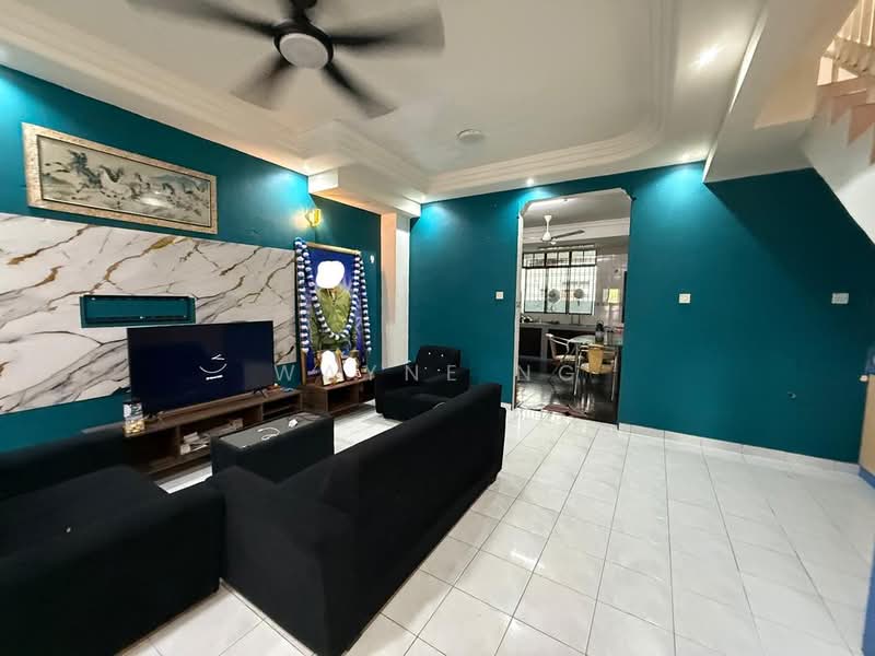 2-storey Terraced House for Sale in Bukit Indah (Iskandar Puteri (Nusajaya)) - Wayne Ng - Living Room - PropertyGuru.com.my