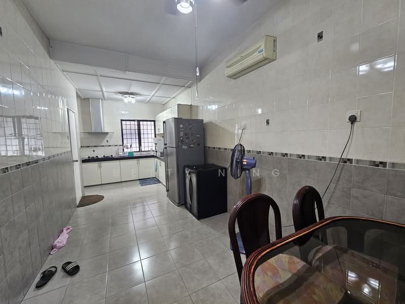 Taman Bukit Mayang Emas untuk Untuk Dijual - RM 980,000, Apr 2026 - Kitchen - PropertyGuru.com.my
