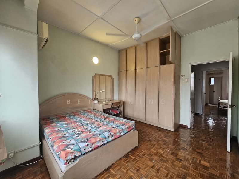 Taman Bukit Mayang Emas untuk Untuk Dijual - RM 980,000, Apr 2026 - Bedroom - PropertyGuru.com.my