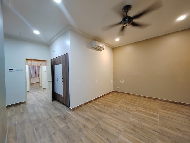 2-storey Terraced House for Sale in Bandar Bukit Raja (Klang) - Kenny Ng - Interior - PropertyGuru.com.my