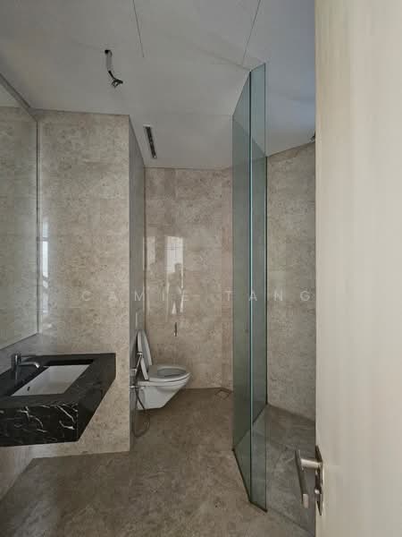 Service Residence for Sale at Banyan Tree Signatures - Camie Tang - Bathroom - PropertyGuru.com.my