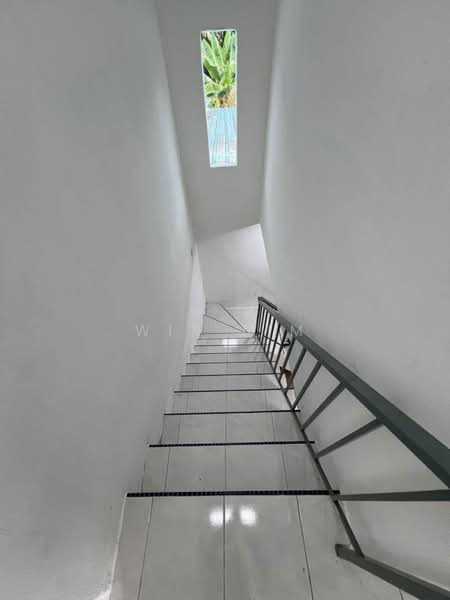 Rumah Teres 2 Tingkat untuk Dijual di Taman Perwira Jaya (Kluang) - Win Lim - Interior - PropertyGuru.com.my