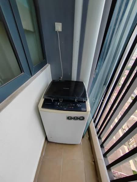 Service Residence for Sale at Symphony Tower (Menara Simfoni) - Ze Yu Khoo - Balcony - PropertyGuru.com.my