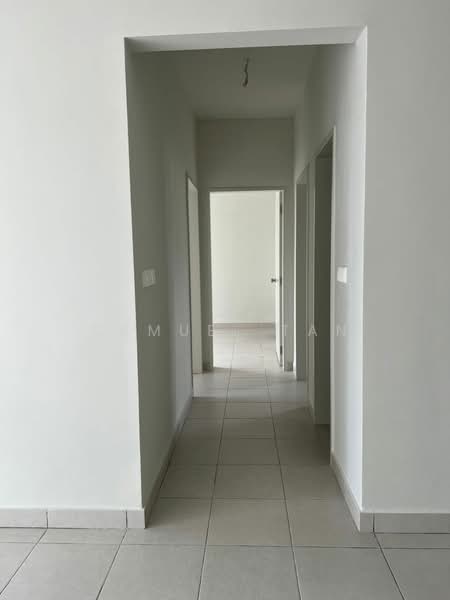 Apartment for Rent at Residensi Max - Samuel Tan - Corridor - PropertyGuru.com.my