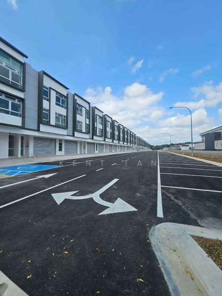 Shop for Rent in Taman Adda Heights (Tebrau) - Kent Tan - Exterior - PropertyGuru.com.my