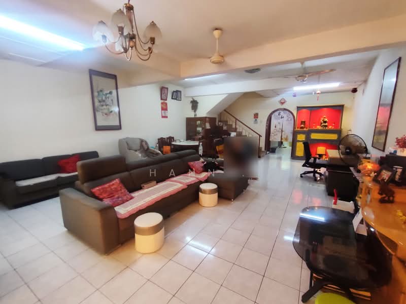 Rumah Teres 2 Tingkat untuk Dijual di Taman Wangsa Permai (Kepong) - Hann . - Living Room - PropertyGuru.com.my
