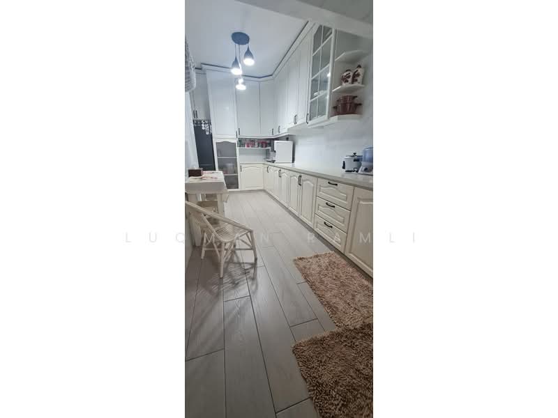 Terraced House for Sale in Kajang (Selangor) - Luqman Ramli - Kitchen - PropertyGuru.com.my