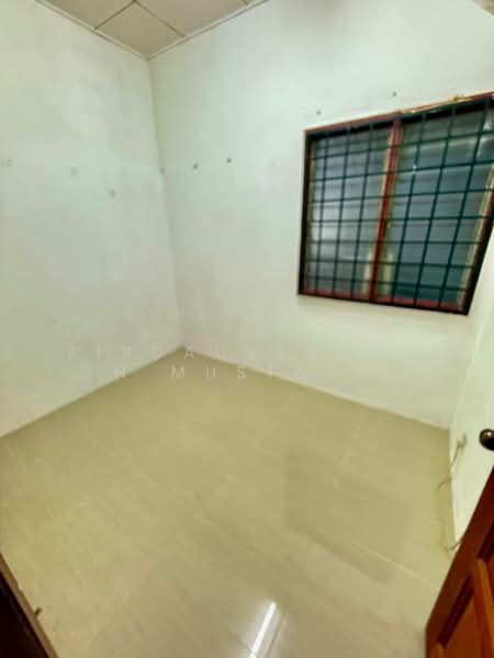 Bandar Tasik Kesuma untuk Untuk Dijual - RM 360,000, Apr 2026 - Interior - PropertyGuru.com.my