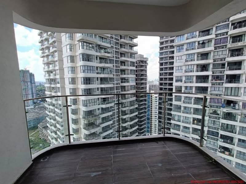 Condominium for Rent at Royal Strand @ Country Garden Danga Bay - Nicholas Low - Balcony - PropertyGuru.com.my