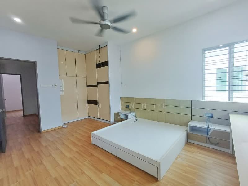 Rumah Berkembar untuk Dijual di Taman Bakap Indah (Sungai Bakap) - Tan ANNIE - Bedroom - PropertyGuru.com.my