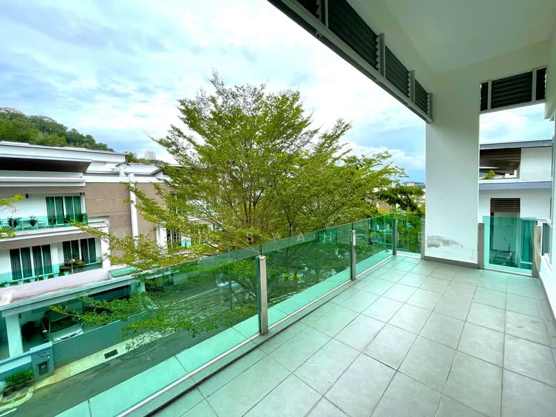 Semi-Detached House for Sale in Ampang (Selangor) - Mohd Syahidie - Balcony - PropertyGuru.com.my