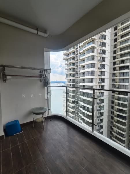Condominium for Rent at Kings Bay @ Country Garden Danga Bay - Nataine Goh - Balcony - PropertyGuru.com.my