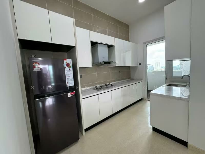 Service Residence for Rent at TriTower Residence @ Johor Bahru Sentral - Suk Teng Choong - Kitchen - PropertyGuru.com.my
