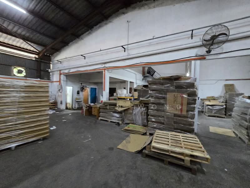 Warehouse for Rent in Taman Bukit Kemuning (Shah Alam) - Austin Wong - Interior - PropertyGuru.com.my