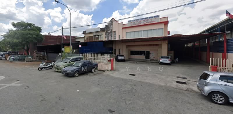 Semi-D Factory for Sale in Pusat Perindustrian Sungai Chua (Kajang) - Simon Yang - Exterior - PropertyGuru.com.my