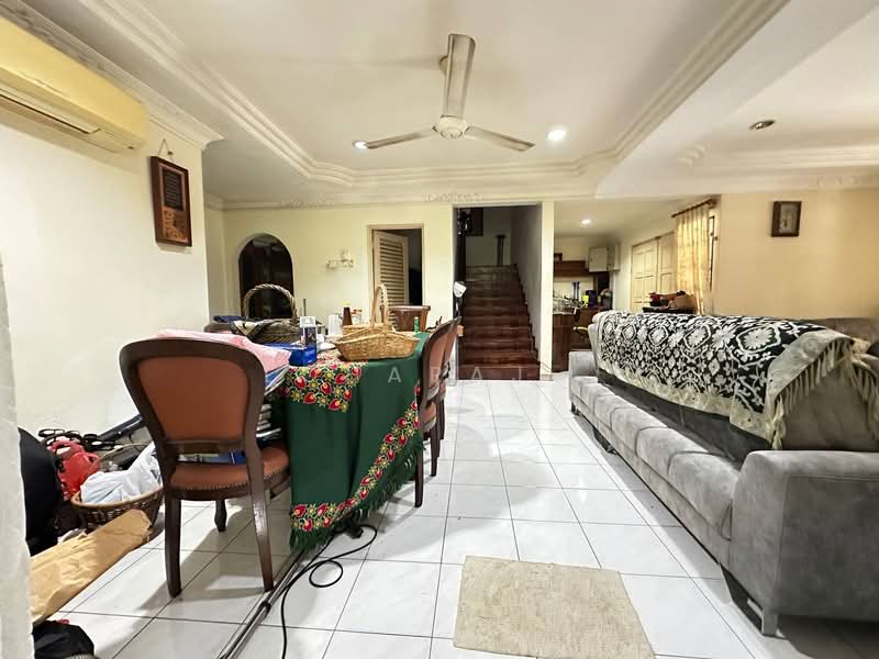 Semi-Detached House for Sale in Seksyen 9 (Shah Alam) - Loharaj . - PropertyGuru.com.my