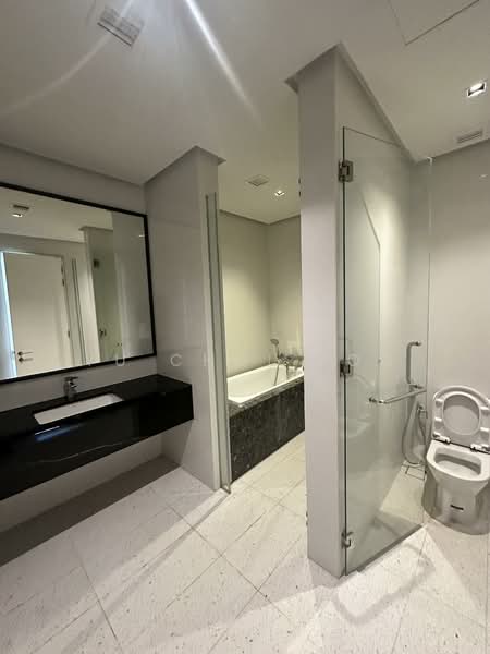 Mayfair Residences @ Pavilion Embassy untuk Untuk Disewa - RM 18,800 /bulan, Apr 2026 - Bathroom - PropertyGuru.com.my