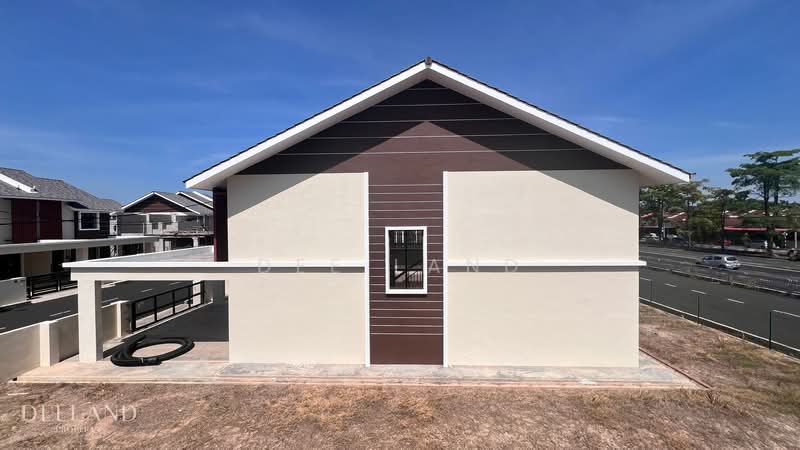 Bungalow for Sale in Taman Perda Indah (Tasek Gelugor) - Dee Land - Exterior - PropertyGuru.com.my