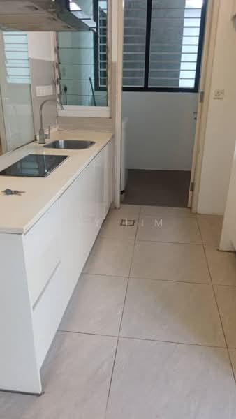 Service Residence for Sale at Nova Saujana - Ivy Lim - Kitchen - PropertyGuru.com.my