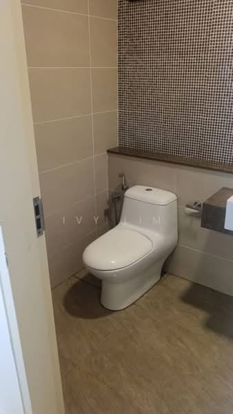 Service Residence for Sale at Nova Saujana - Ivy Lim - Bathroom - PropertyGuru.com.my
