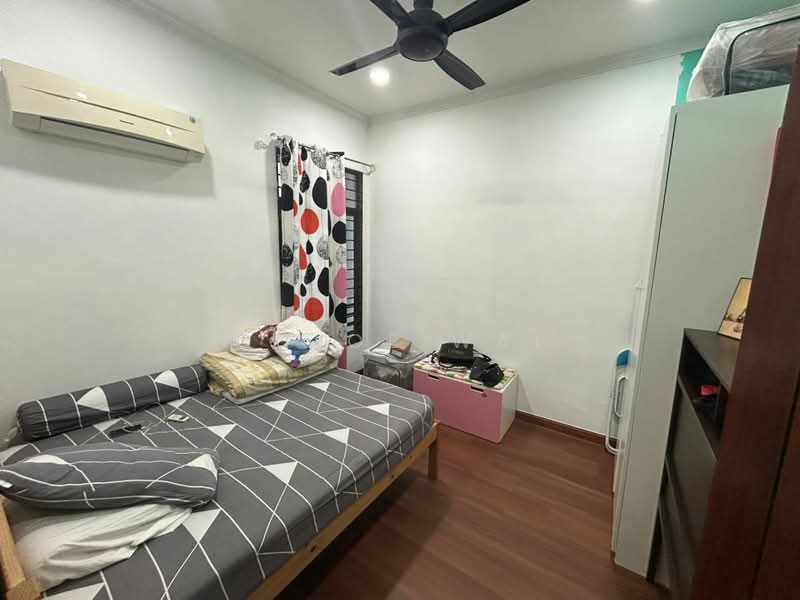 Residential Land for Sale in USJ Heights (Subang Jaya) - Chloe Wai - Bedroom - PropertyGuru.com.my