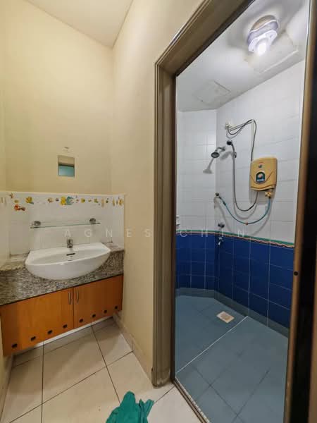 2-storey Terraced House for Sale in Taman Impian Emas (Skudai) - Agnes Chin - Bathroom - PropertyGuru.com.my