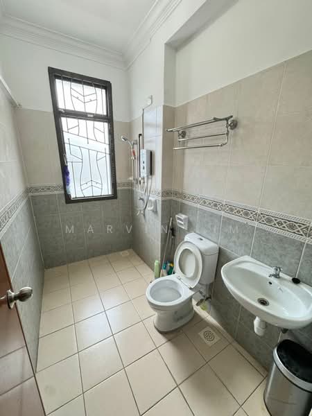 2.5-storey Terraced House for Sale in Skudai (Johor) - Marvin Lim - Bathroom - PropertyGuru.com.my