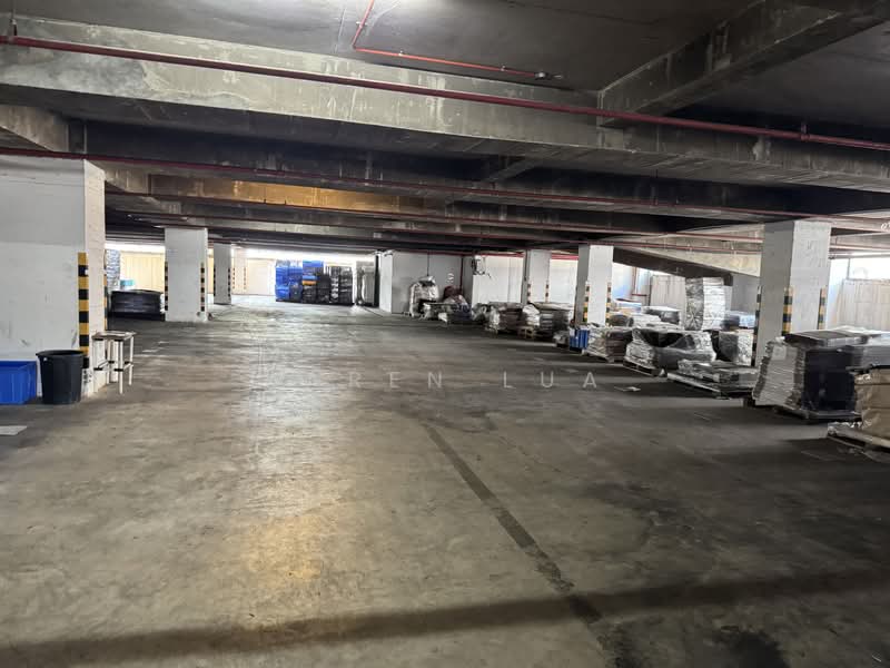 Detached Factory for Rent in Shah Alam (Selangor) - Karen Lua - Car Park - PropertyGuru.com.my