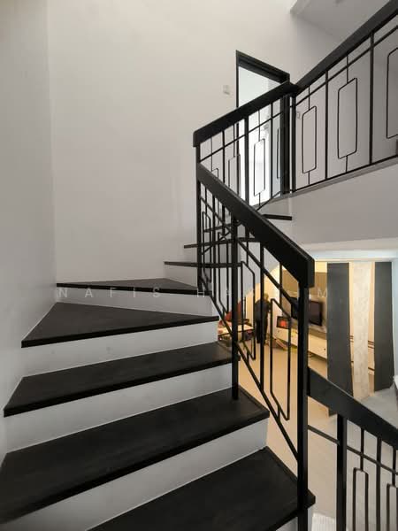 2-storey Terraced House for Sale in Taman Pelangi Semenyih (Semenyih) - Nafis Hashim - Interior - PropertyGuru.com.my