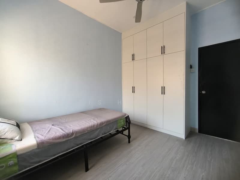2-storey Terraced House for Sale in Taman Pelangi Semenyih (Semenyih) - Nafis Hashim - Bedroom - PropertyGuru.com.my