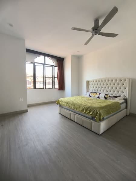 2-storey Terraced House for Sale in Taman Pelangi Semenyih (Semenyih) - Nafis Hashim - Bedroom - PropertyGuru.com.my