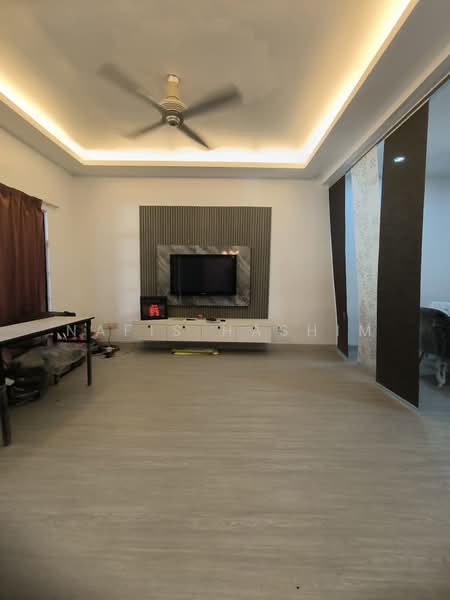2-storey Terraced House for Sale in Taman Pelangi Semenyih (Semenyih) - Nafis Hashim - Living Room - PropertyGuru.com.my