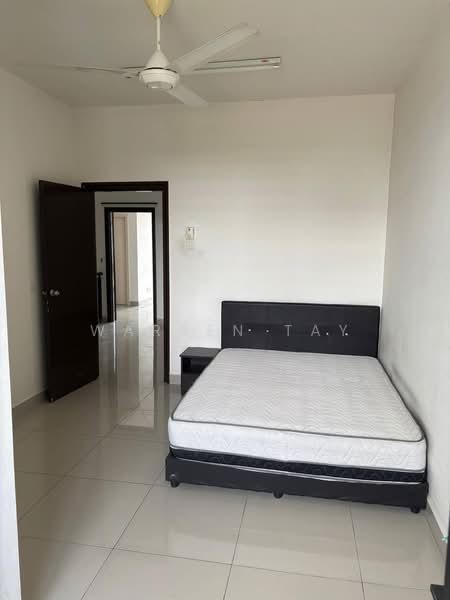 2-storey Terraced House for Sale in Taman Damansara Aliff (Tampoi) - Warren Tay - Bedroom - PropertyGuru.com.my