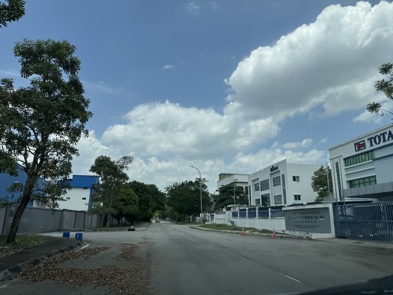 Detached Factory for Rent in Bukit Jelutong (Shah Alam) - Karen Lua - Exterior - PropertyGuru.com.my