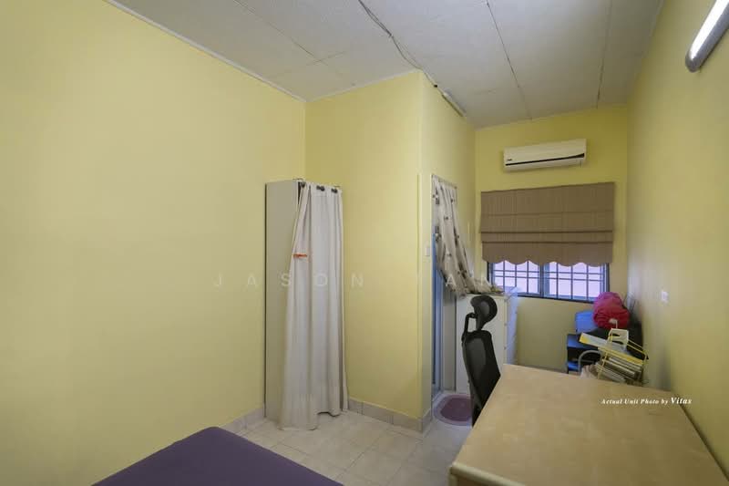 2-storey Terraced House for Sale in Seksyen 7 (Shah Alam) - Jason Tan - Bedroom - PropertyGuru.com.my