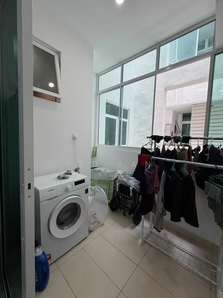 Service Residence for Sale at Setia Tri-angle - Ted Tan - Interior - PropertyGuru.com.my