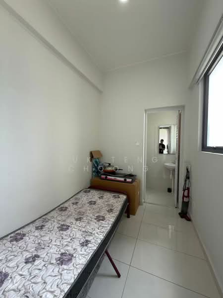 Condominium for Rent at Royal Strand @ Country Garden Danga Bay - Suk Teng Choong - Bedroom - PropertyGuru.com.my