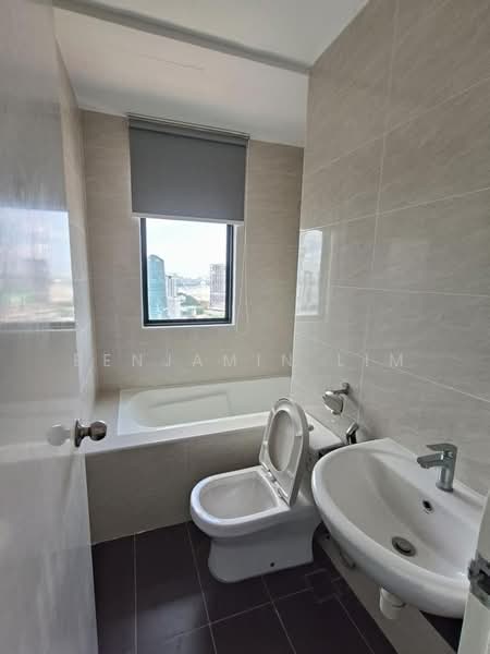 SKS Pavillion Residences untuk Untuk Disewa - RM 3,700 /bulan, Apr 2026 - Bathroom - PropertyGuru.com.my