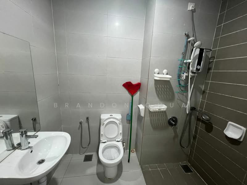 Condominium for Rent at PARC Regency (Residensi Masai) - Brandon Chua - Bathroom - PropertyGuru.com.my