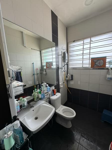 Bandar Indahpura Bandars Indahpuras untuk Untuk Dijual - RM 1,280,000, Apr 2026 - Bathroom - PropertyGuru.com.my