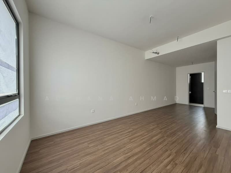 Terraced House for Sale in Taman Bukit Serdang (Seri Kembangan) - Al-Hana Ahmad - Interior - PropertyGuru.com.my