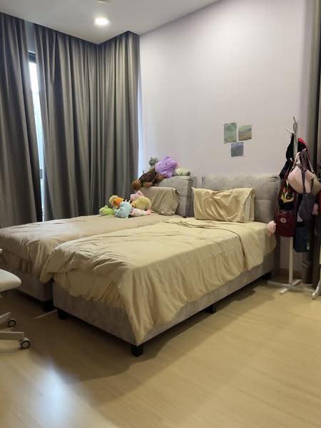 Condominium for Sale at Trinity Pentamont - Kelly Lam - Bedroom w greenery view - PropertyGuru.com.my